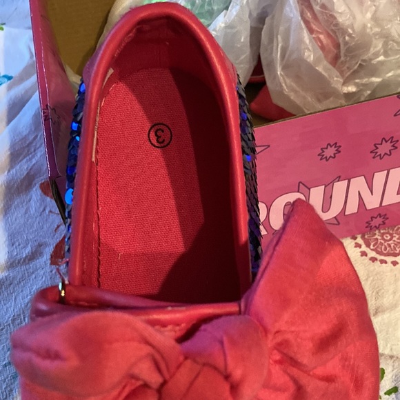 NWT - JoJo Siwa (Size 3) Sequins are blue/green with pink trim. - Picture 7 of 8